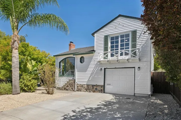 1703 Roosevelt Avenue, Redwood City, California 94061