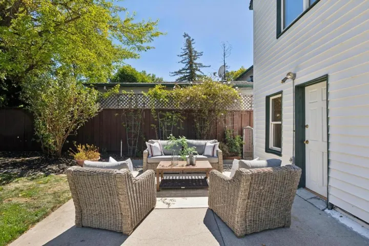 1703 Roosevelt Avenue, Redwood City, California 94061