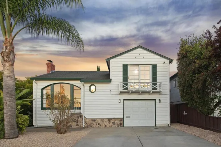 1703 Roosevelt Avenue, Redwood City, California 94061