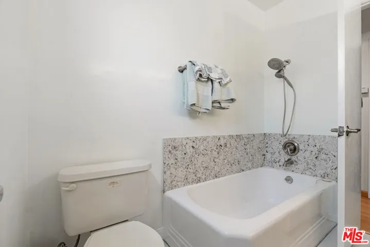 809 S Pima Avenue, West Covina, California 91790