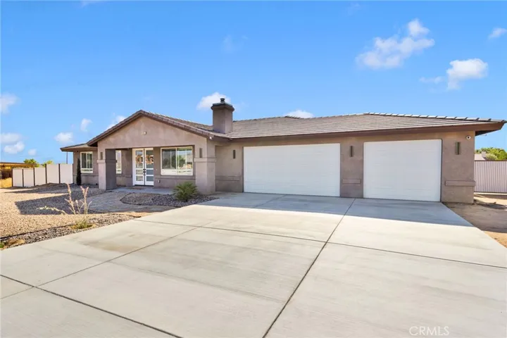 16160 Tenaya, Apple Valley, California 92307