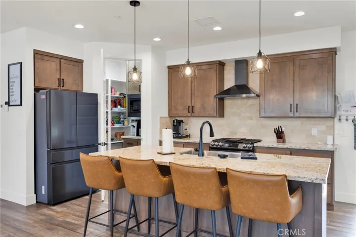 16160 Tenaya, Apple Valley, California 92307