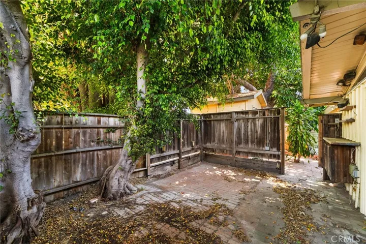 3236 Stevely, Long Beach, California 90808