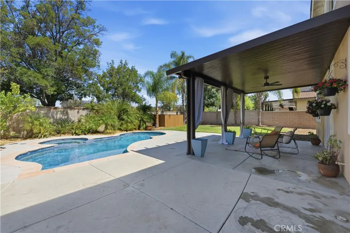 35585 Hawkeye Street, Murrieta, California 92563