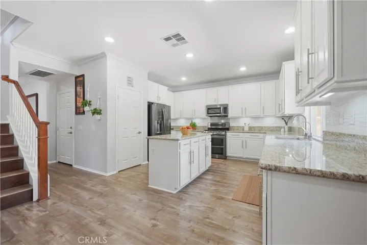 35585 Hawkeye Street, Murrieta, California 92563