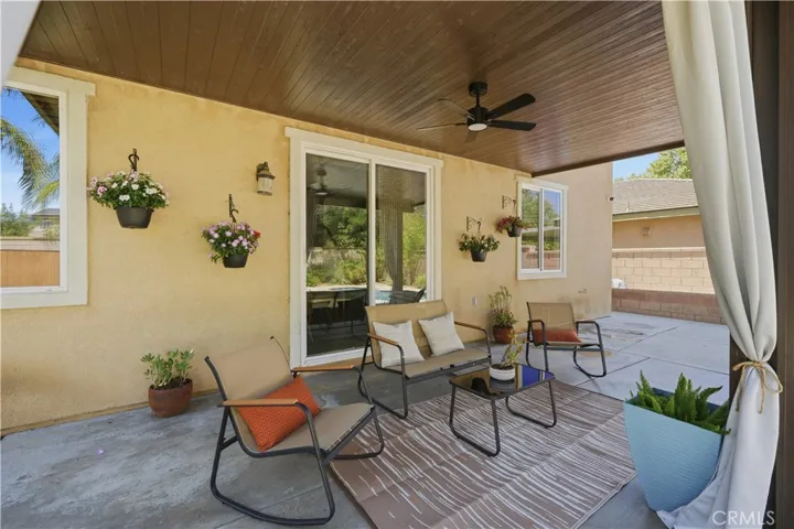 35585 Hawkeye Street, Murrieta, California 92563