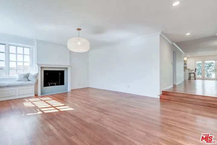 13203 Dewey Street, Los Angeles, California 90066