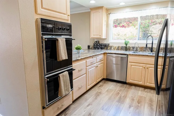 7906 Anders Circle, La Mesa, California 91942