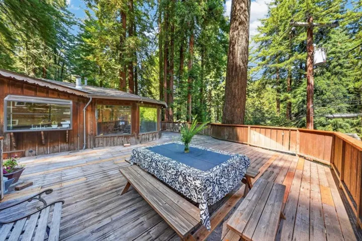 20905 Comanche Trail, Los Gatos, California 95033