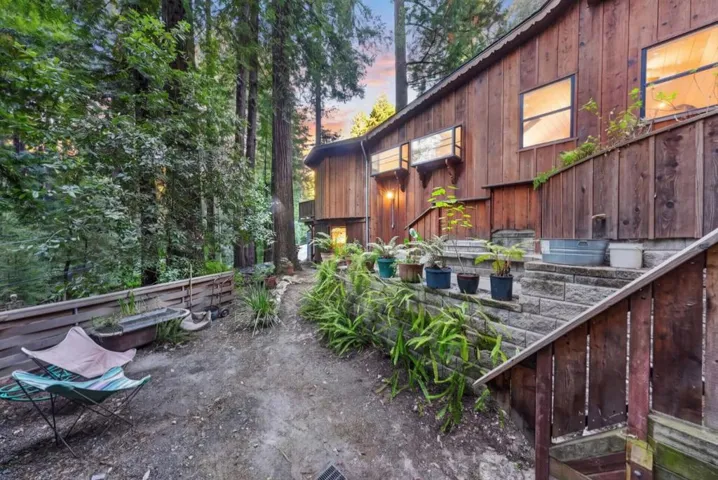 20905 Comanche Trail, Los Gatos, California 95033