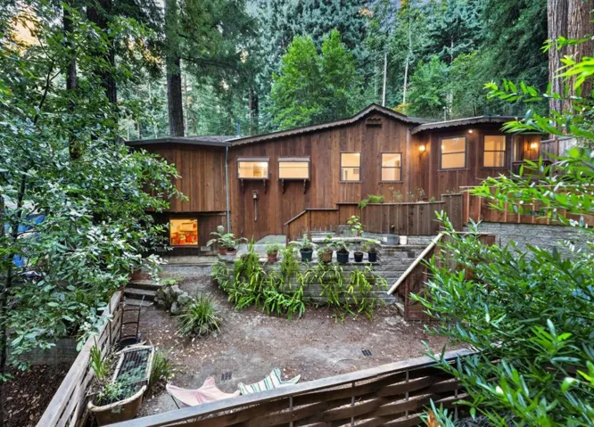 20905 Comanche Trail, Los Gatos, California 95033