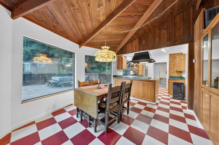 20905 Comanche Trail, Los Gatos, California 95033