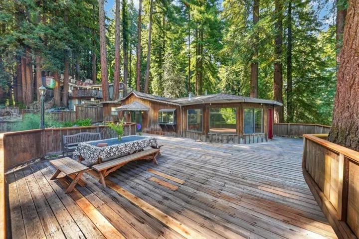 20905 Comanche Trail, Los Gatos, California 95033