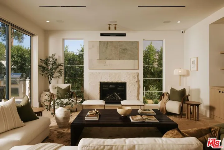 4534 Ethel Avenue, Studio City, California 91604