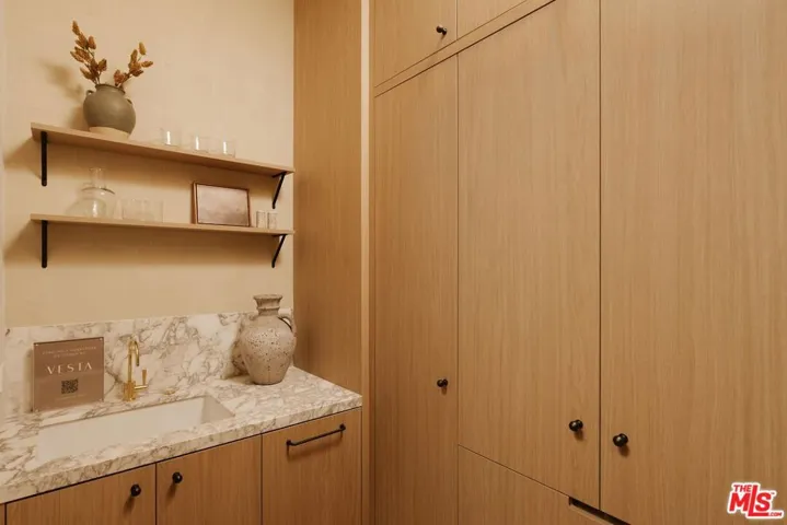 4534 Ethel Avenue, Studio City, California 91604