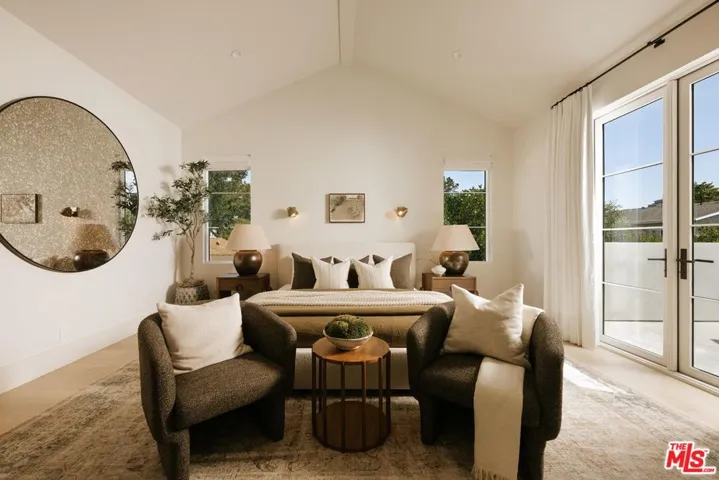 4534 Ethel Avenue, Studio City, California 91604