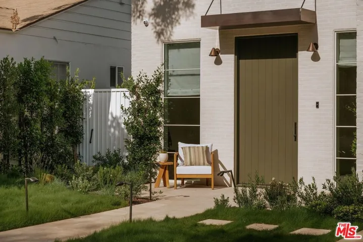 4534 Ethel Avenue, Studio City, California 91604
