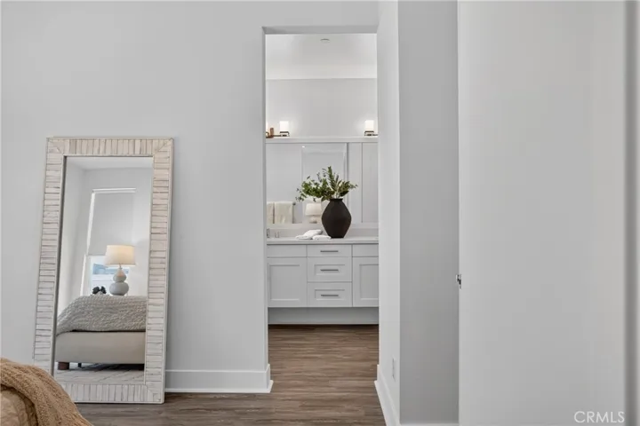 1678 Topanga, Costa Mesa, California 92627
