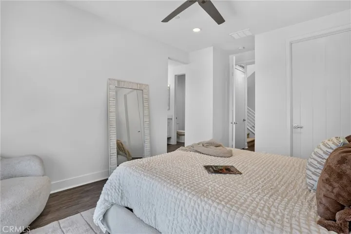 1678 Topanga, Costa Mesa, California 92627