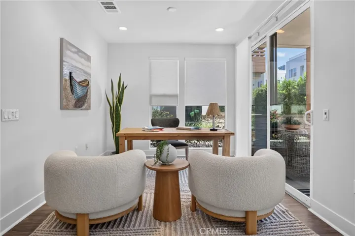 1678 Topanga, Costa Mesa, California 92627