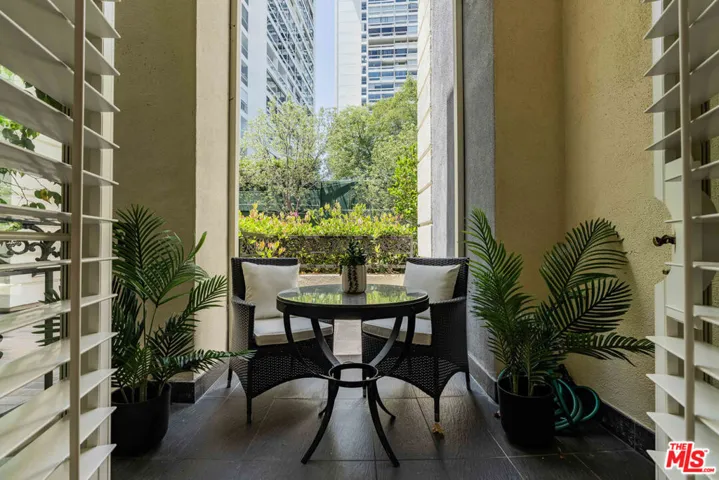 Covered Patio Outside of Kitch