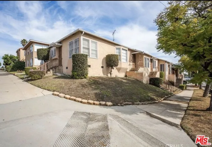 4479 W 61st Street 4479, Los Angeles, California 90043