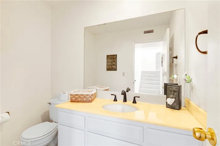 Downstairs 1/4 bath
