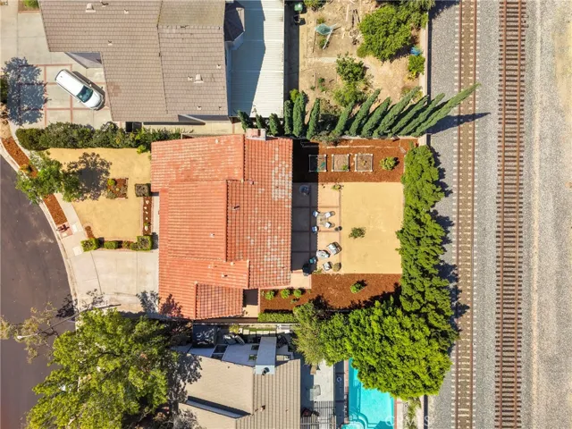 10628 Alabama Avenue, Chatsworth, California 91311
