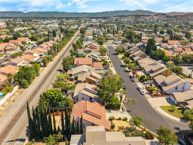 10628 Alabama Avenue, Chatsworth, California 91311