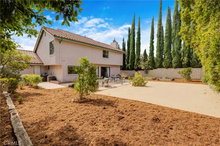 10628 Alabama Avenue, Chatsworth, California 91311