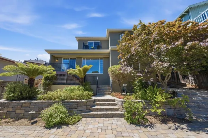 512 Lakemead Way, Redwood City, California 94062