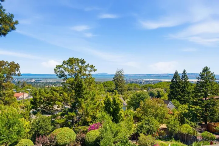 512 Lakemead Way, Redwood City, California 94062
