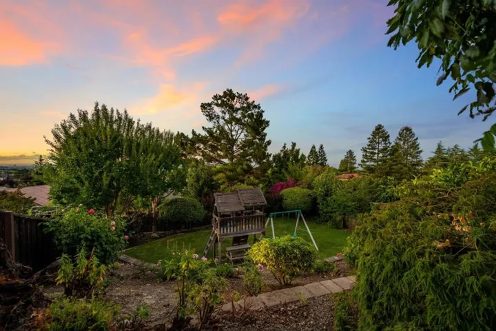 512 Lakemead Way, Redwood City, California 94062