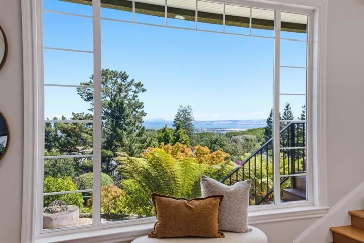 512 Lakemead Way, Redwood City, California 94062