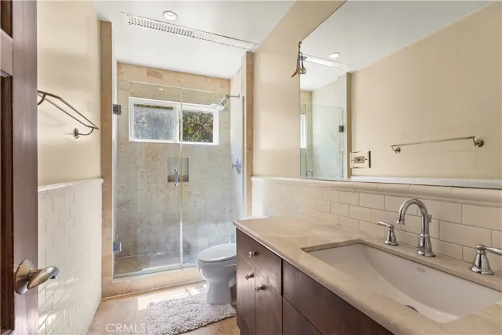 3441 White Rose, Los Angeles, California 91436