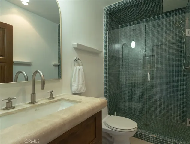 3441 White Rose, Los Angeles, California 91436
