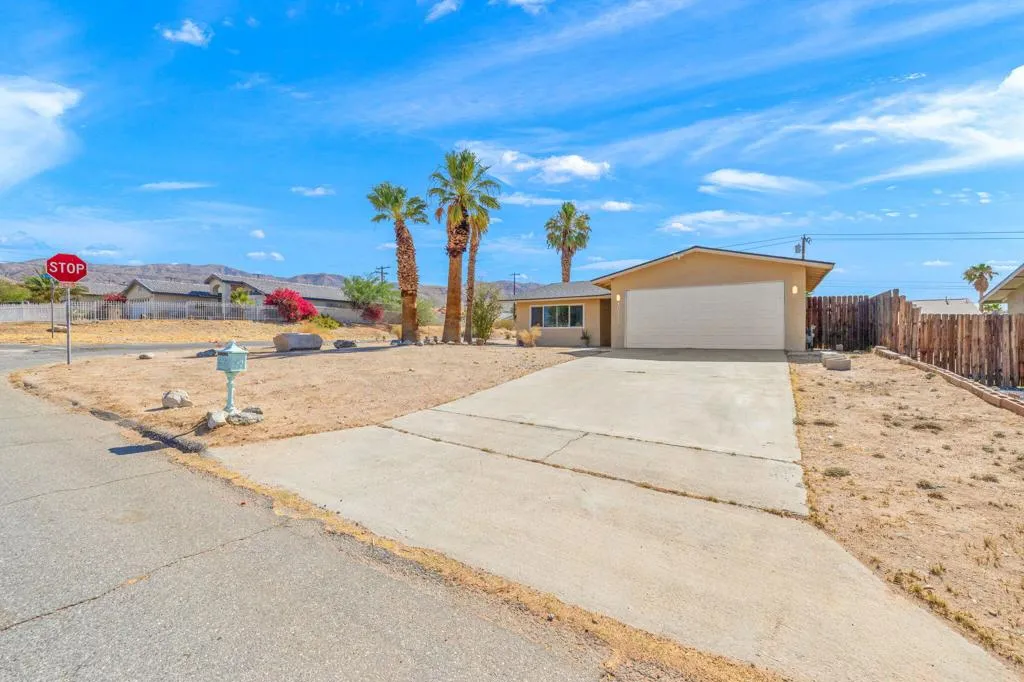 10730 Cactus Drive, Desert Hot Springs, California 92240 — photo 5