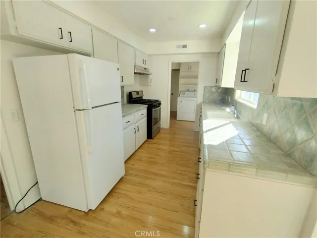 374 Grand, Monrovia, California 91016