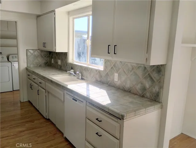 374 Grand, Monrovia, California 91016