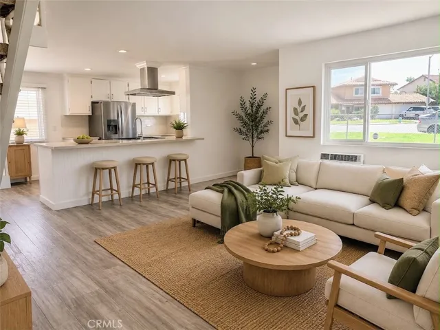 5593 Pioneer Boulevard 1, Whittier, California 90601
