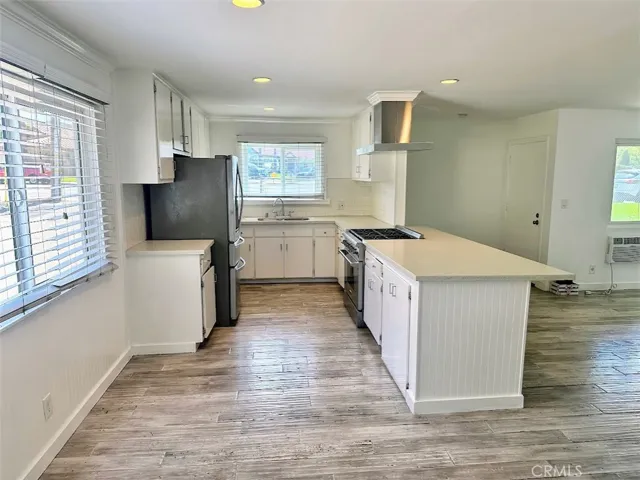 5593 Pioneer Boulevard 1, Whittier, California 90601