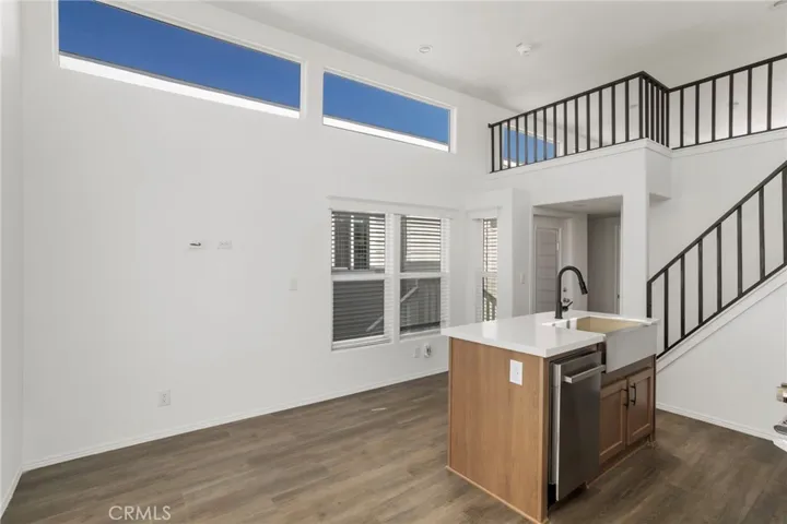2548 Peck Road 12, Monrovia, California 91016 — photo 5
