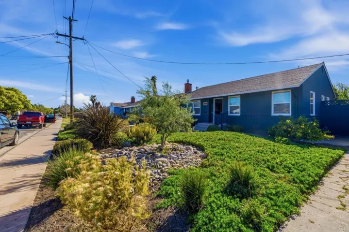 840 Capistrano Drive, Salinas, California 93901