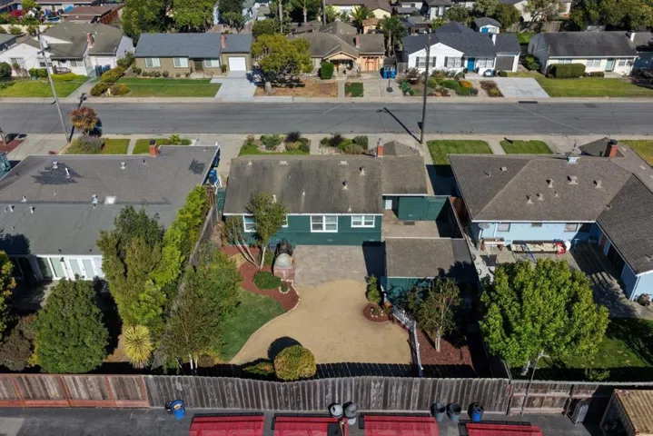 840 Capistrano Drive, Salinas, California 93901