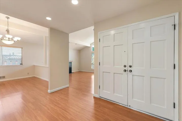 1247 Ironbridge Way, San Jose, California 95118