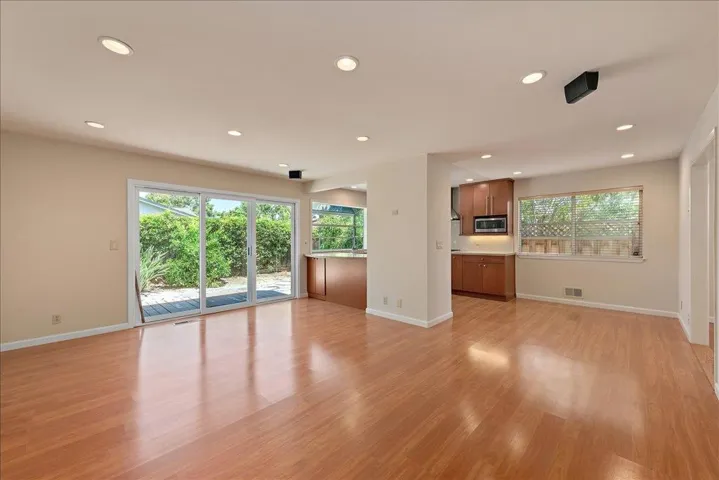 1247 Ironbridge Way, San Jose, California 95118