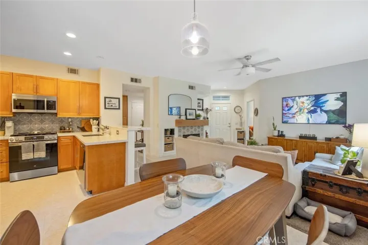 17957 Lost Canyon Road 41, Canyon Country, California 91387