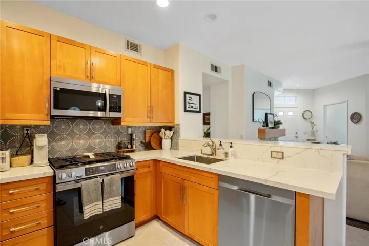 17957 Lost Canyon Road 41, Canyon Country, California 91387