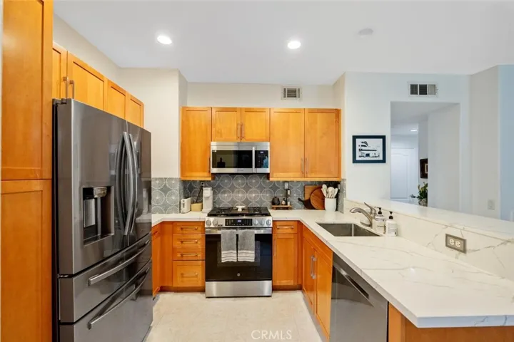 17957 Lost Canyon Road 41, Canyon Country, California 91387