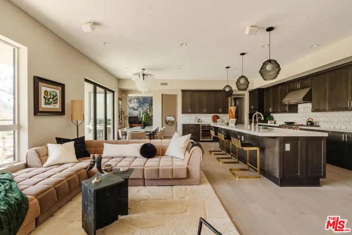12765 Bluff Creek Drive 1, Los Angeles, California 90094